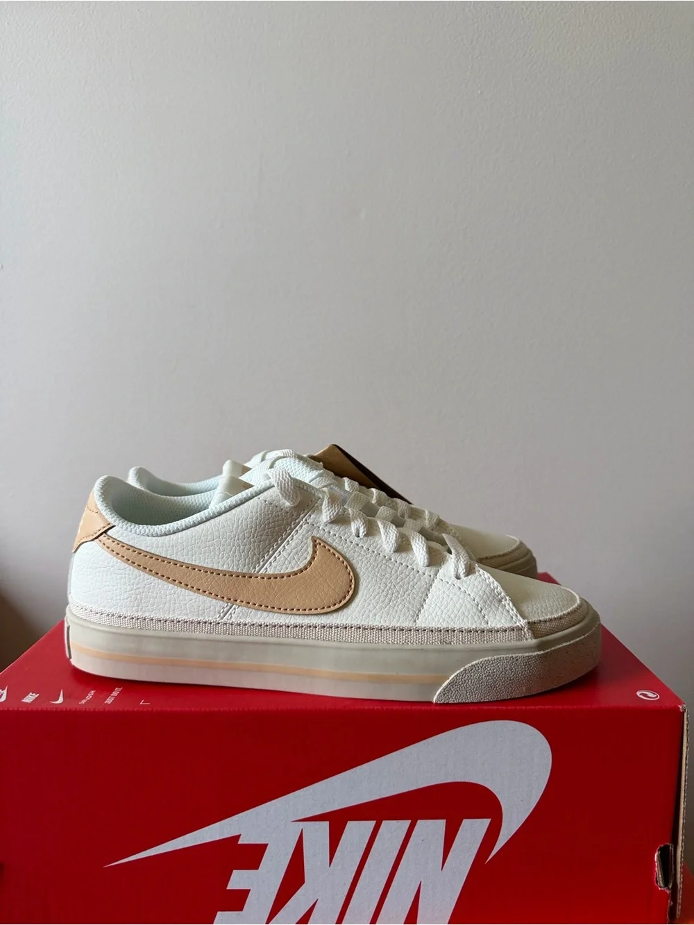Nike Court Legacy White Onyx DH3161-112 Women’s Size 6